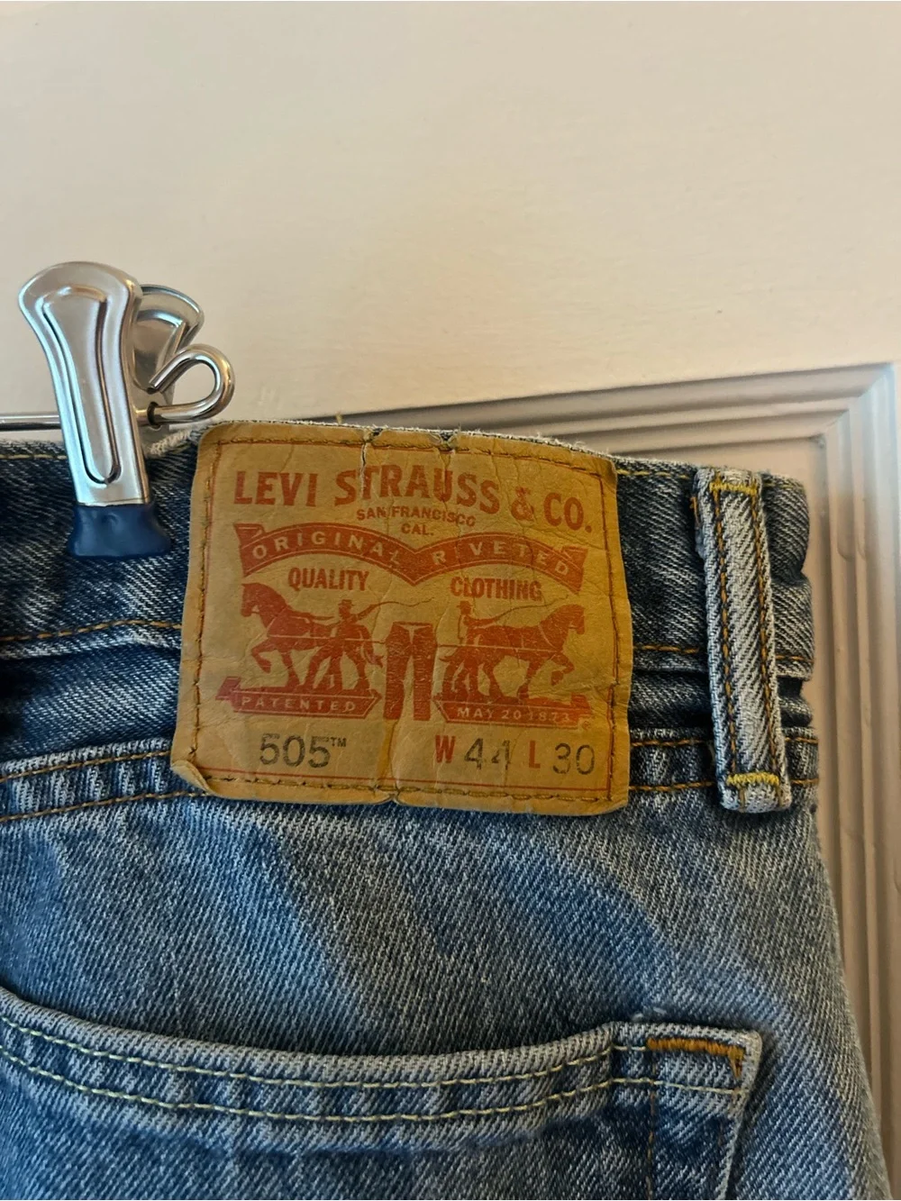 Levi’s Men's Blue Relaxed Fit Jeans
